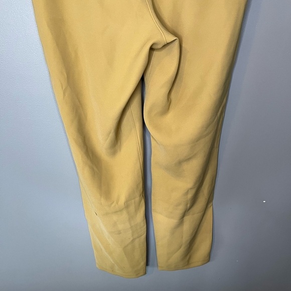 Lululemon On the Fly 7/8 Pant *Woven Vintage Gold - Picture 7 of 10